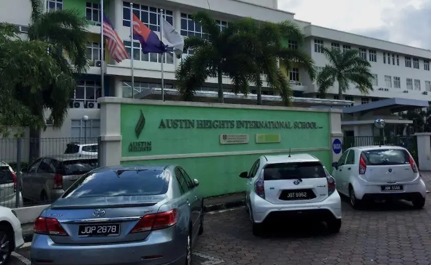 Apartment Baojuwu 1 Bedroom Akademik Suites Austin Heights Johor Bahru